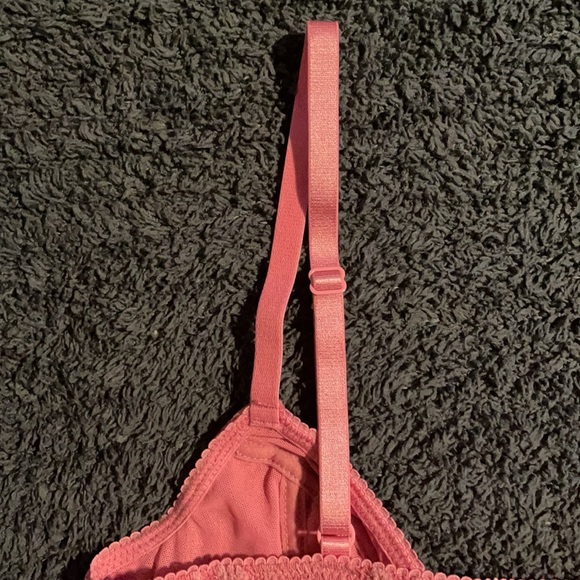 Free People-Intimately Bralette. NWT Sz. XS. Berry - Picture 5 of 7